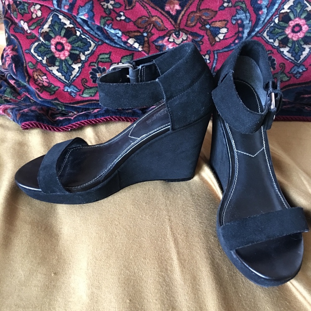 Ankle strap suede wedges